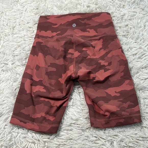 Lululemon Wunder Train High Rise Short 8" Heritage 365 Camo Brier Rose Multi - Picture 3 of 6
